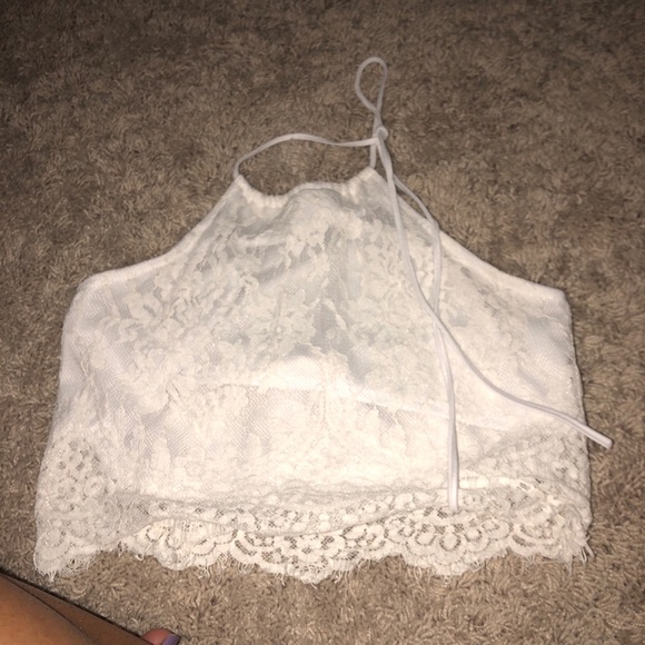 Lace crop top - Picture 1 of 1